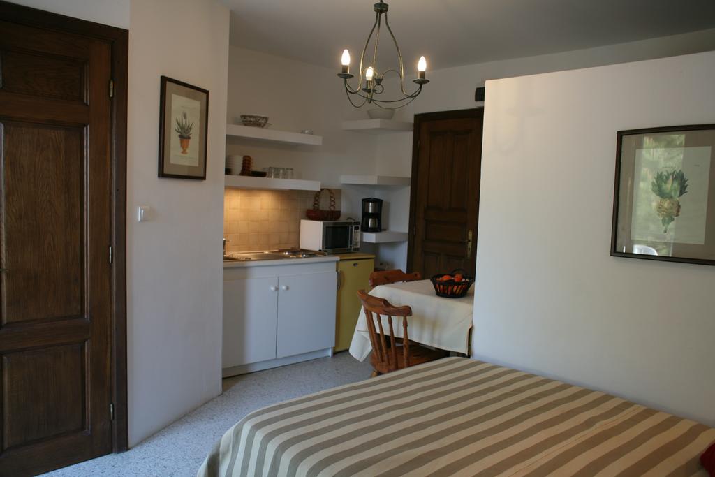 Résidence Les Mandariniers Hyères Habitación foto